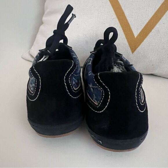 Louis Vuitton Kids Denim Logo Sneakers Size 32 (US 1) - Picture 3 of 10